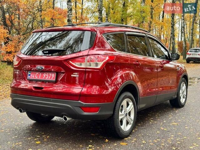 Червоний Форд Ескейп, об'ємом двигуна 2 л та пробігом 178 тис. км за 11998 $, фото 17 на Automoto.ua