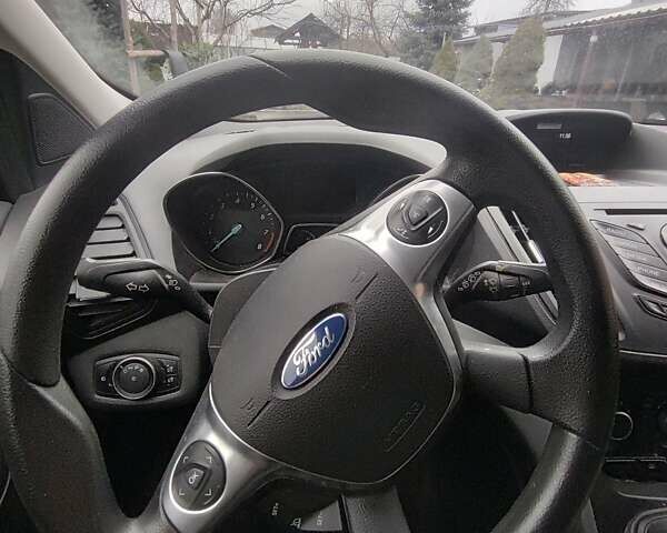 Червоний Форд Ескейп, об'ємом двигуна 2 л та пробігом 118 тис. км за 13500 $, фото 10 на Automoto.ua