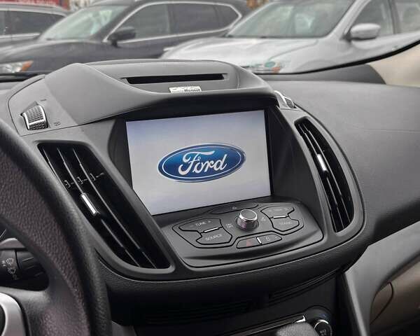 Червоний Форд Ескейп, об'ємом двигуна 1.6 л та пробігом 159 тис. км за 8999 $, фото 20 на Automoto.ua