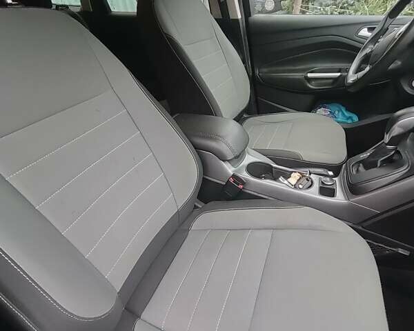 Червоний Форд Ескейп, об'ємом двигуна 2 л та пробігом 118 тис. км за 13500 $, фото 14 на Automoto.ua