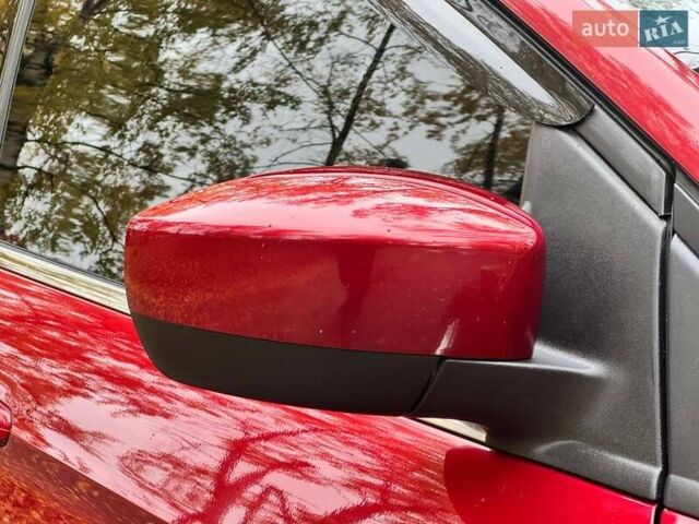Червоний Форд Ескейп, об'ємом двигуна 2 л та пробігом 178 тис. км за 11998 $, фото 12 на Automoto.ua