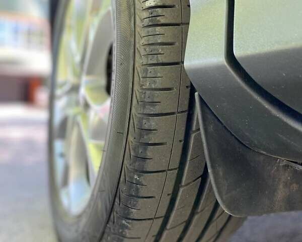 Червоний Форд Ескейп, об'ємом двигуна 1.6 л та пробігом 116 тис. км за 15400 $, фото 2 на Automoto.ua