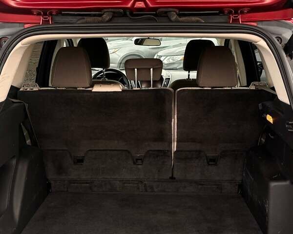 Червоний Форд Ескейп, об'ємом двигуна 1.6 л та пробігом 159 тис. км за 8999 $, фото 8 на Automoto.ua