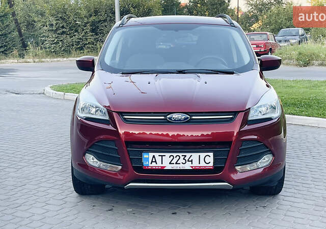 Красный Форд Эскейп, объемом двигателя 1.6 л и пробегом 173 тыс. км за 9300 $, фото 11 на Automoto.ua