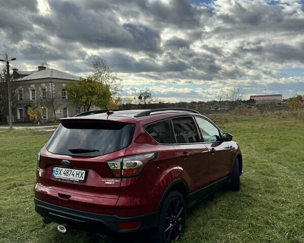 Форд Ескейп 2016 у Нетешине на Automoto.ua Червоний Форд Ескейп, об'ємом двигуна 2 л та пробігом 111 тис. км за 14700 $, фото 48 на Automoto.ua
