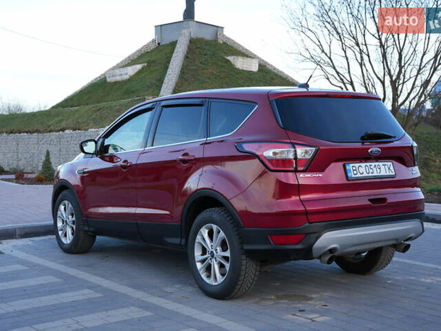 Красный Форд Эскейп, объемом двигателя 1.5 л и пробегом 112 тыс. км за 12200 $, фото 6 на Automoto.ua