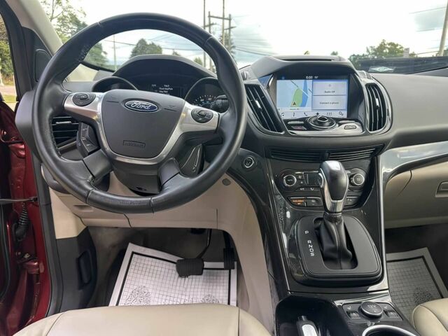 Червоний Форд Ескейп, об'ємом двигуна 2 л та пробігом 77 тис. км за 8500 $, фото 8 на Automoto.ua