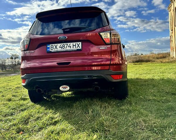 Форд Ескейп 2016 у Нетешине на Automoto.ua Червоний Форд Ескейп, об'ємом двигуна 2 л та пробігом 111 тис. км за 14700 $, фото 23 на Automoto.ua