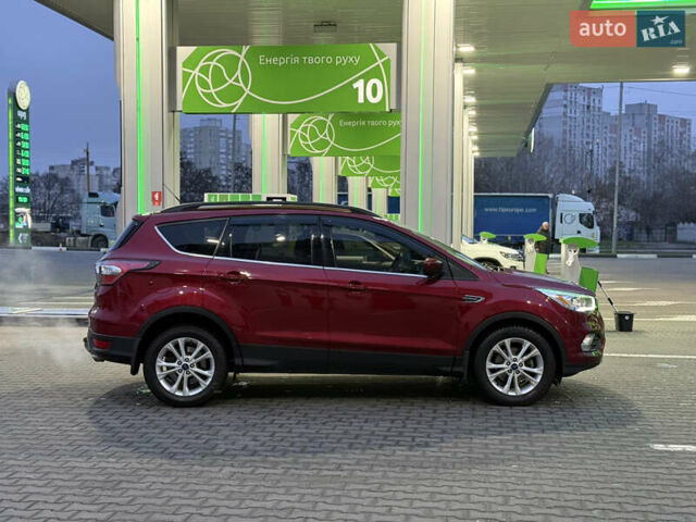 Красный Форд Эскейп, объемом двигателя 1.5 л и пробегом 94 тыс. км за 11000 $, фото 12 на Automoto.ua