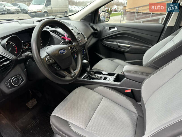 Червоний Форд Ескейп, об'ємом двигуна 1.5 л та пробігом 207 тис. км за 10350 $, фото 23 на Automoto.ua