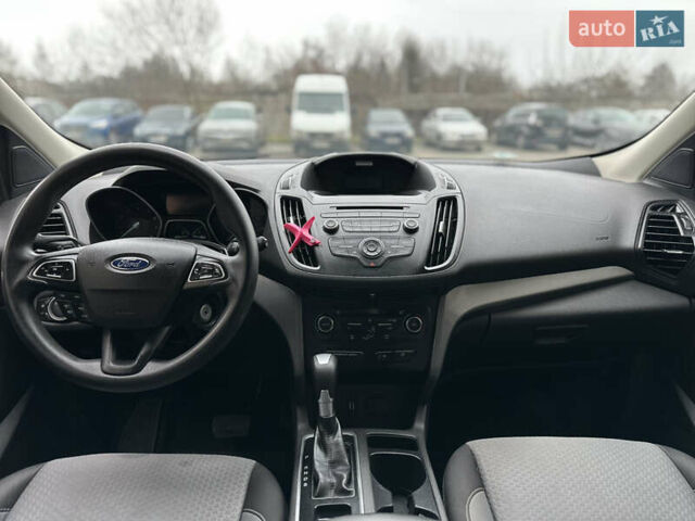 Червоний Форд Ескейп, об'ємом двигуна 1.5 л та пробігом 207 тис. км за 10350 $, фото 26 на Automoto.ua
