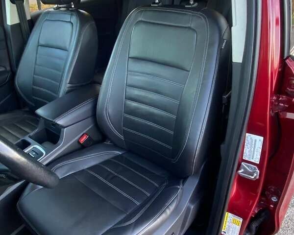 Червоний Форд Ескейп, об'ємом двигуна 2 л та пробігом 102 тис. км за 13700 $, фото 24 на Automoto.ua