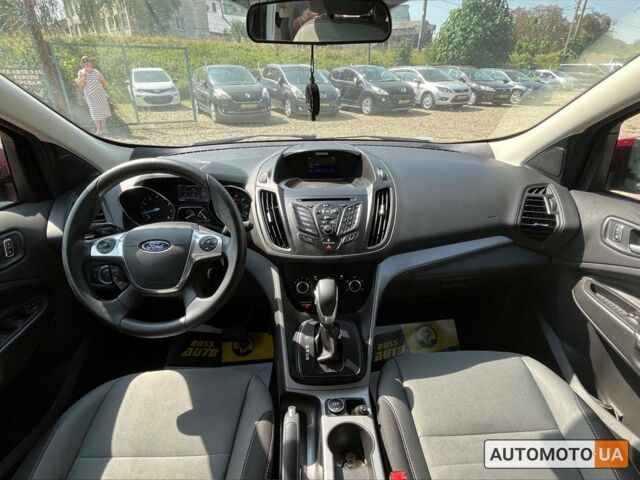 Красный Форд Эскейп, объемом двигателя 2.5 л и пробегом 183 тыс. км за 12900 $, фото 21 на Automoto.ua