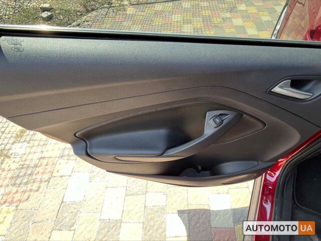 Красный Форд Эскейп, объемом двигателя 2.5 л и пробегом 183 тыс. км за 12900 $, фото 17 на Automoto.ua