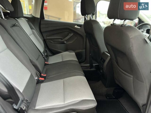 Червоний Форд Ескейп, об'ємом двигуна 1.5 л та пробігом 207 тис. км за 10350 $, фото 34 на Automoto.ua