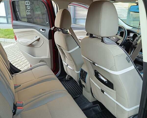 Форд Эскейп 2016 в Ивано-Франковске на Automoto.ua Красный Форд Эскейп, объемом двигателя 2 л и пробегом 173 тыс. км за 14400 $, фото 9 на Automoto.ua