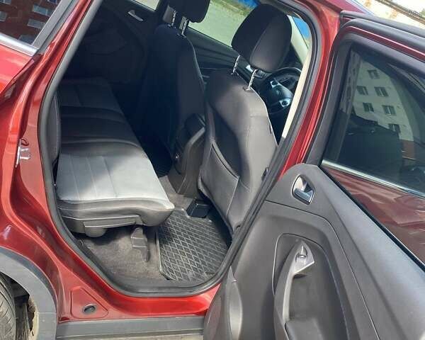 Червоний Форд Ескейп, об'ємом двигуна 2 л та пробігом 160 тис. км за 13300 $, фото 3 на Automoto.ua