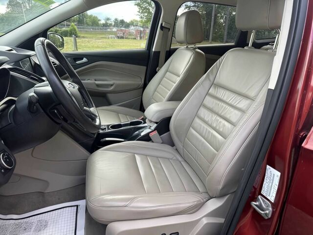 Червоний Форд Ескейп, об'ємом двигуна 2 л та пробігом 77 тис. км за 8500 $, фото 6 на Automoto.ua