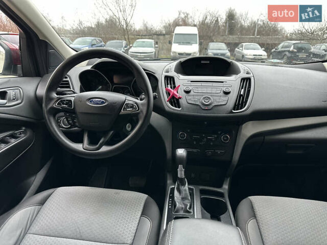 Червоний Форд Ескейп, об'ємом двигуна 1.5 л та пробігом 207 тис. км за 10350 $, фото 28 на Automoto.ua