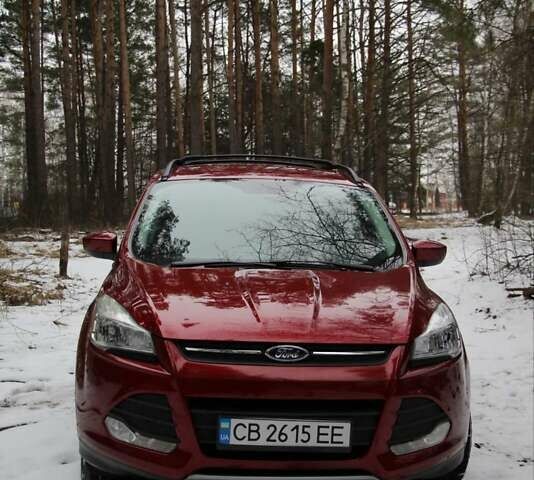 Красный Форд Эскейп, объемом двигателя 1.6 л и пробегом 88 тыс. км за 15500 $, фото 2 на Automoto.ua