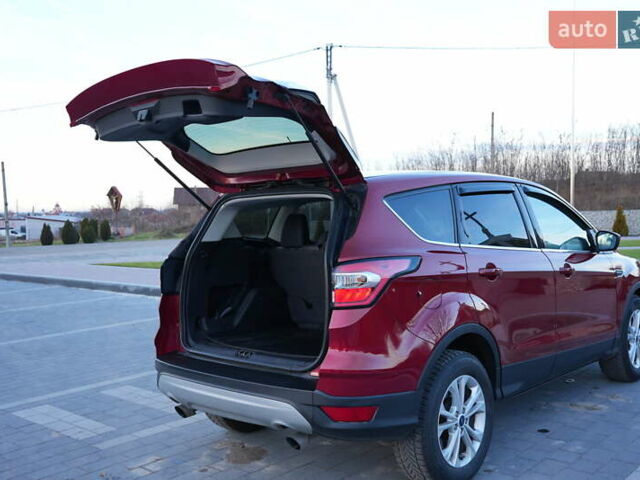Красный Форд Эскейп, объемом двигателя 1.5 л и пробегом 112 тыс. км за 12200 $, фото 8 на Automoto.ua