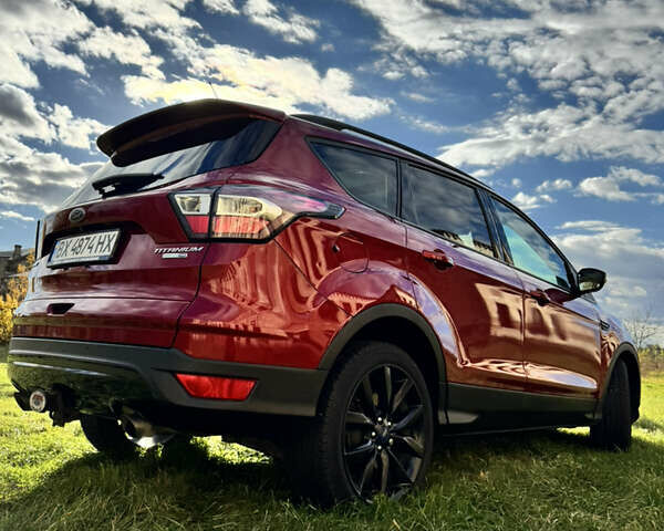 Форд Ескейп 2016 у Нетешине на Automoto.ua Червоний Форд Ескейп, об'ємом двигуна 2 л та пробігом 111 тис. км за 14700 $, фото 19 на Automoto.ua