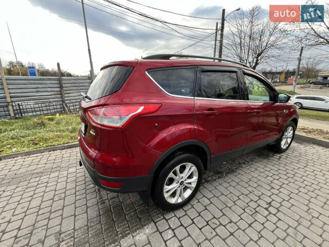 Красный Форд Эскейп, объемом двигателя 2 л и пробегом 146 тыс. км за 12000 $, фото 8 на Automoto.ua