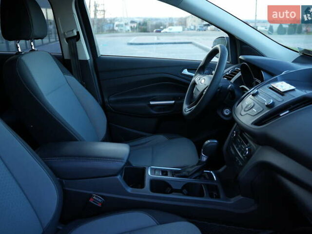 Красный Форд Эскейп, объемом двигателя 1.5 л и пробегом 112 тыс. км за 12200 $, фото 12 на Automoto.ua