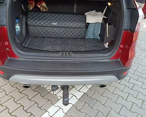 Форд Эскейп 2016 в Ивано-Франковске на Automoto.ua Красный Форд Эскейп, объемом двигателя 2 л и пробегом 173 тыс. км за 14400 $, фото 10 на Automoto.ua