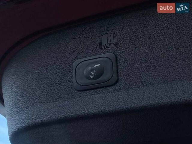 Червоний Форд Ескейп, об'ємом двигуна 2 л та пробігом 102 тис. км за 13700 $, фото 32 на Automoto.ua