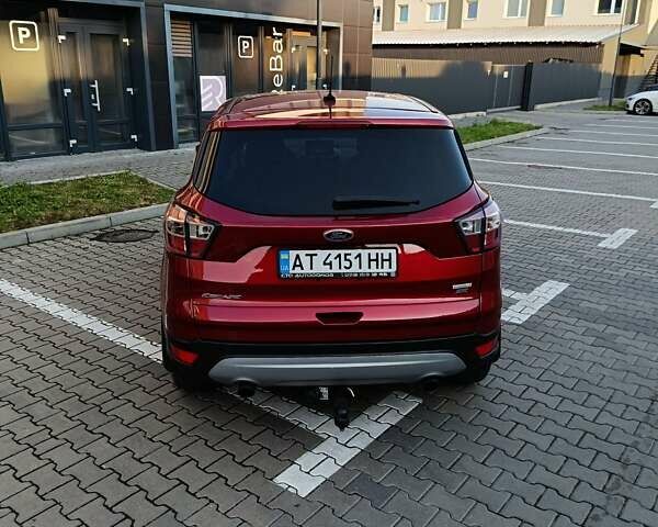 Форд Эскейп 2016 в Ивано-Франковске на Automoto.ua Красный Форд Эскейп, объемом двигателя 2 л и пробегом 173 тыс. км за 14400 $, фото 5 на Automoto.ua
