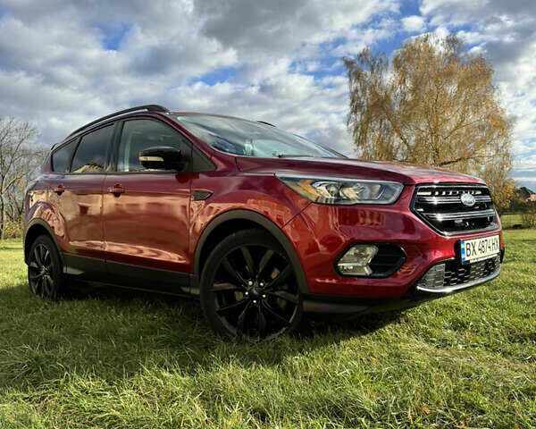 Форд Ескейп 2016 у Нетешине на Automoto.ua Червоний Форд Ескейп, об'ємом двигуна 2 л та пробігом 111 тис. км за 14700 $, фото 14 на Automoto.ua