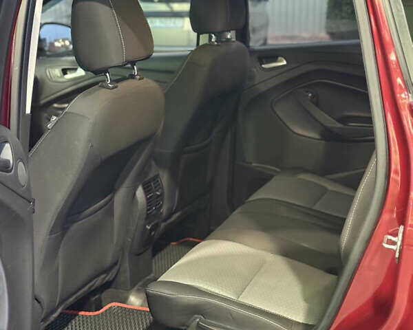 Красный Форд Эскейп, объемом двигателя 1.5 л и пробегом 94 тыс. км за 11000 $, фото 35 на Automoto.ua