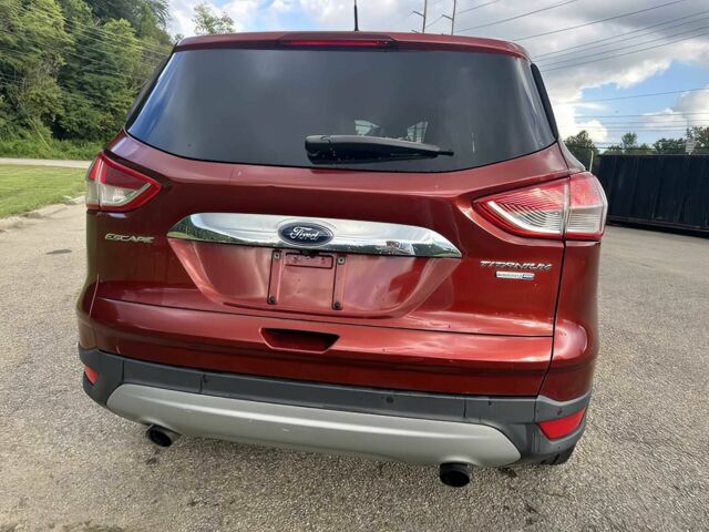 Червоний Форд Ескейп, об'ємом двигуна 2 л та пробігом 77 тис. км за 8500 $, фото 4 на Automoto.ua