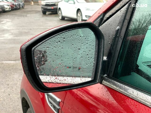 Красный Форд Эскейп, объемом двигателя 2 л и пробегом 179 тыс. км за 14890 $, фото 12 на Automoto.ua