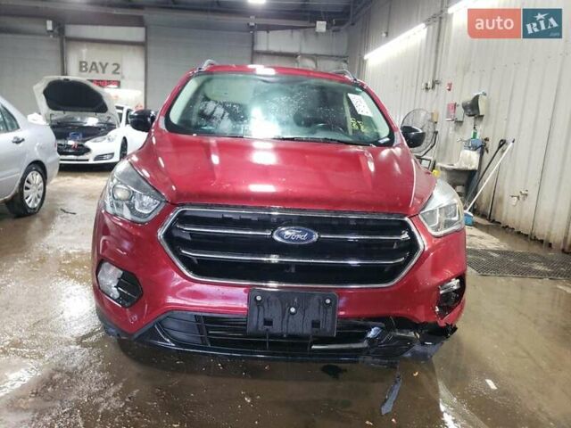 Червоний Форд Ескейп, об'ємом двигуна 2 л та пробігом 131 тис. км за 2900 $, фото 4 на Automoto.ua