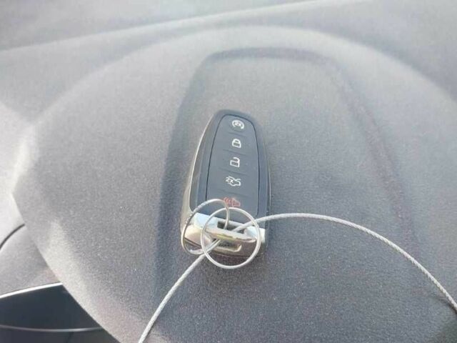 Червоний Форд Ескейп, об'ємом двигуна 2 л та пробігом 172 тис. км за 9500 $, фото 10 на Automoto.ua