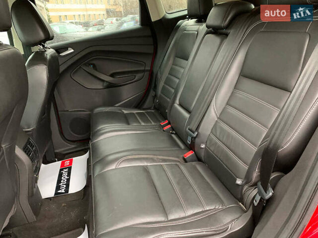 Червоний Форд Ескейп, об'ємом двигуна 2 л та пробігом 179 тис. км за 14890 $, фото 25 на Automoto.ua