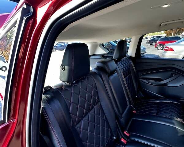 Красный Форд Эскейп, объемом двигателя 1.5 л и пробегом 103 тыс. км за 10500 $, фото 36 на Automoto.ua