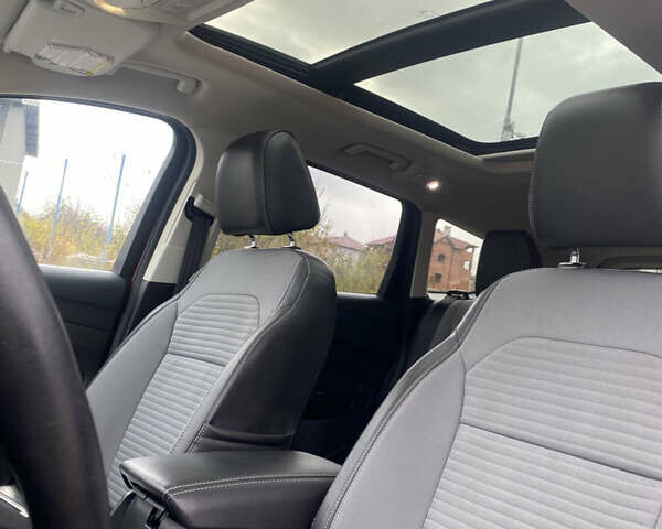 Красный Форд Эскейп, объемом двигателя 1.5 л и пробегом 154 тыс. км за 11999 $, фото 15 на Automoto.ua