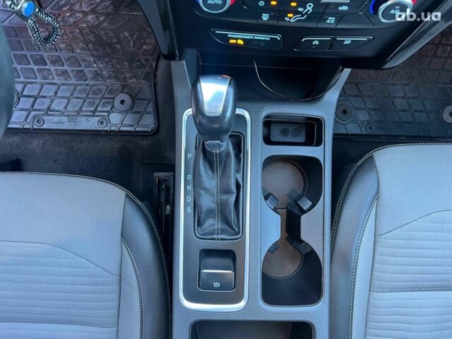 Червоний Форд Ескейп, об'ємом двигуна 2 л та пробігом 170 тис. км за 14590 $, фото 32 на Automoto.ua