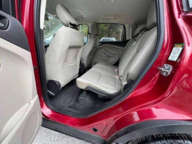 Красный Форд Эскейп, объемом двигателя 4.5 л и пробегом 62 тыс. км за 7700 $, фото 9 на Automoto.ua