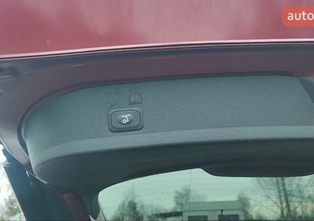 Червоний Форд Ескейп, об'ємом двигуна 2 л та пробігом 178 тис. км за 12999 $, фото 20 на Automoto.ua