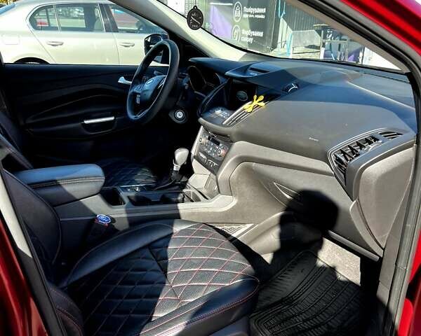 Красный Форд Эскейп, объемом двигателя 1.5 л и пробегом 103 тыс. км за 10500 $, фото 48 на Automoto.ua