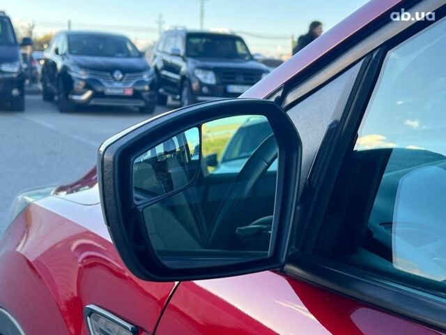 Червоний Форд Ескейп, об'ємом двигуна 2 л та пробігом 170 тис. км за 14590 $, фото 12 на Automoto.ua