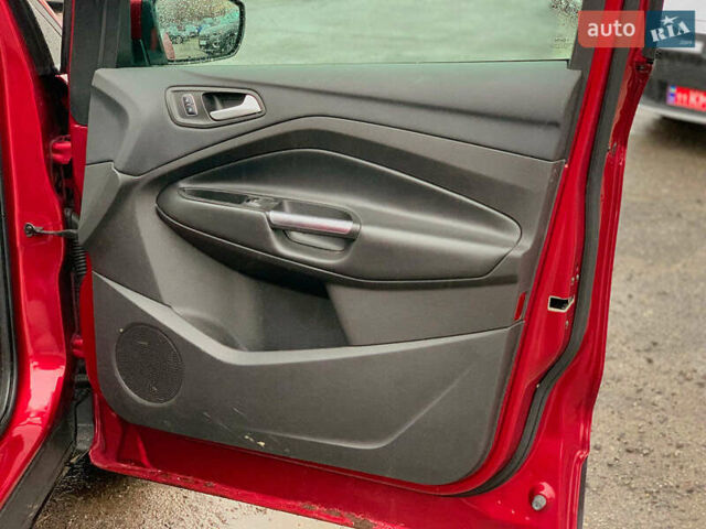 Червоний Форд Ескейп, об'ємом двигуна 2 л та пробігом 179 тис. км за 14890 $, фото 18 на Automoto.ua