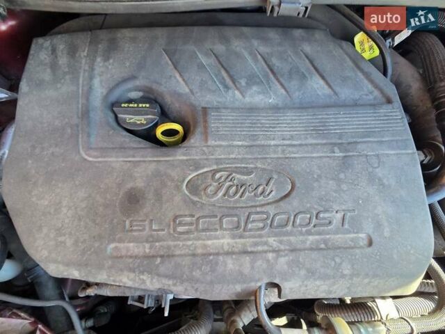 Красный Форд Эскейп, объемом двигателя 1.5 л и пробегом 101 тыс. км за 12700 $, фото 19 на Automoto.ua