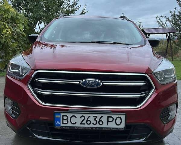 Красный Форд Эскейп, объемом двигателя 2 л и пробегом 170 тыс. км за 13500 $, фото 29 на Automoto.ua