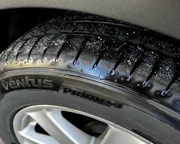 Красный Форд Эскейп, объемом двигателя 1.5 л и пробегом 103 тыс. км за 10500 $, фото 3 на Automoto.ua