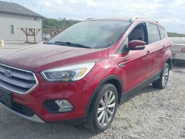 Червоний Форд Ескейп, об'ємом двигуна 2 л та пробігом 172 тис. км за 9500 $, фото 1 на Automoto.ua